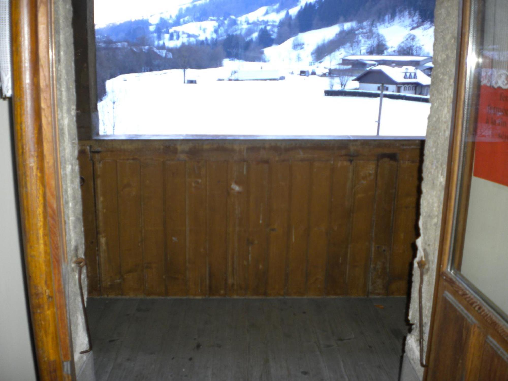 梅泽杰小屋酒店 通内 外观 照片